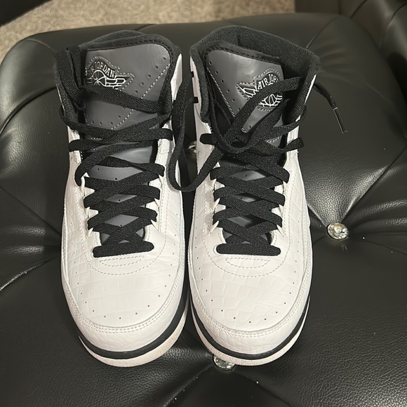 Retro 2 - Picture 1 of 5